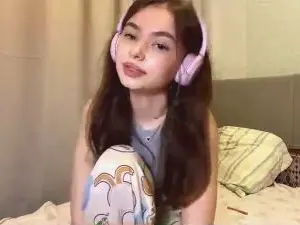 Cam4 Live Sex Cam of LeonilaAyo