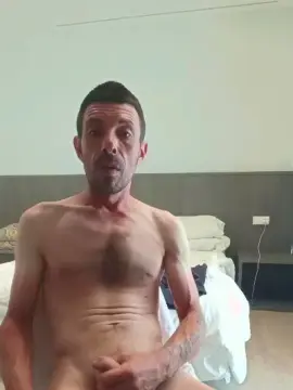 Cam4 Live Porn of Rulorent