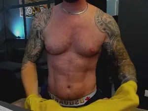 Cam4 Best Webcam of AronGrant
