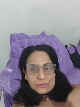 Cam4 Live Sex Cam of Milfchic
