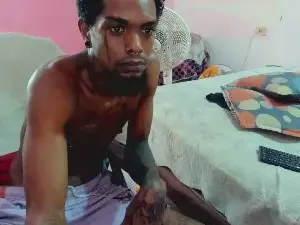 Cam4 Live Sex of bigblackhottx1