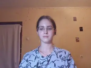 Cam4 Live Sex of RoxanaKneisler