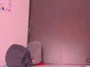 Cam4 Live Porn of ally_cantero