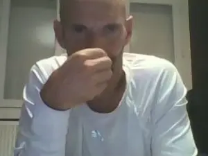 Cam4 Live Sex of hotfrenchcho
