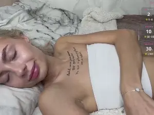 Cam4 Free Live Porn of CiraFiest