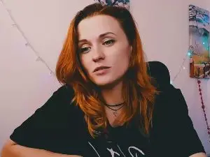 Cam4 Live Porn of PeppyMia