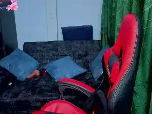Cam4 Live Sex Cam of charlottee_love