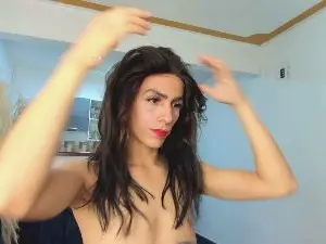 Cam4 Adult Webcam of Raxela_Sweets