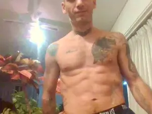 Cam4 Free Live Porn of 3mmasi3t3