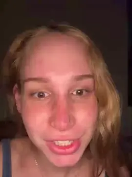 Cam4 Live Sex of helenawrld