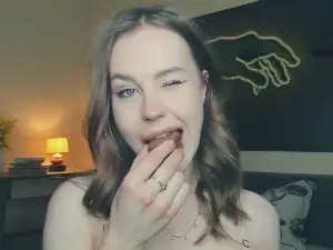 Cam4 Live Porn of ValKirnon