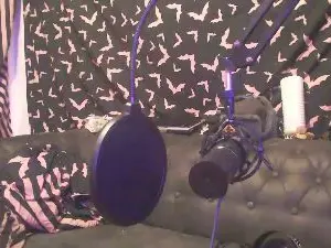 Cam4 Free Live Porn of Loonadoomer