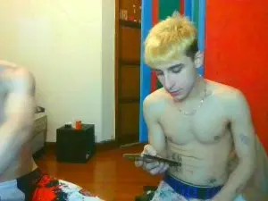 Cam4 Watch Live Sex Cams of Miloverboy