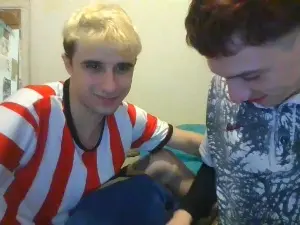 Cam4 Sex Cam of Miloverboy
