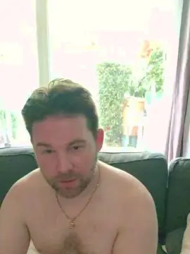 Cam4 Live Porn of tomsauwer