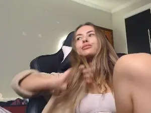 Cam4 Private Sex Chat of Lemyny
