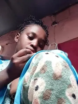 Cam4 Best Webcam of emeli2