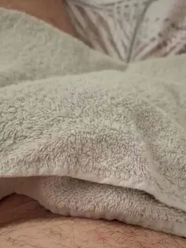 Cam4 Free Live Porn of genny1921