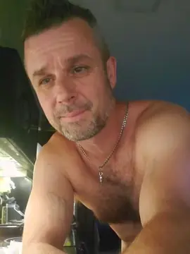 Cam4 Free Live Porn of 4_Fox_sakes