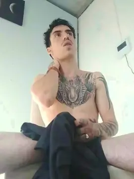 Cam4 Sex Chat of fighterguy1