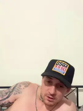 Cam4 Watch Live Sex Cams of Theirish_bull