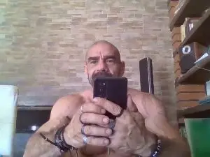 Cam4 Private Sex Chat of TomiPsexy