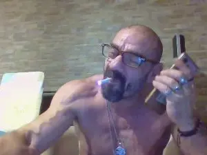 Cam4 Live Porn of TomiPsexy