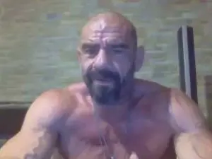 Cam4 Live Porn of TomiPsexy