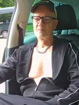 Cam4 Watch Live Sex Cams of axelblows