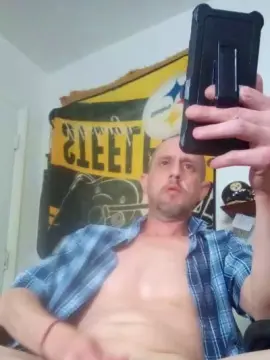 Cam4 Live Sex Cam of bigdickbuzzy