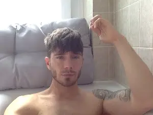 Cam4 Adult Webcam of GuyFromNextDoor