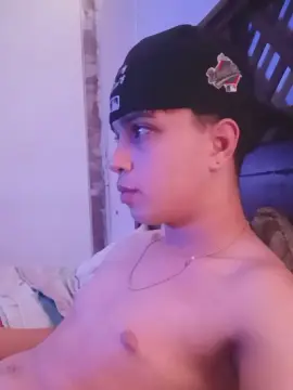 Cam4 Adult Webcam of alejandro_tn