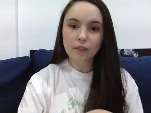 Cam4 Live Sex of luamartinezpriv