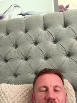 Cam4 Nude Webcam of Benjay74
