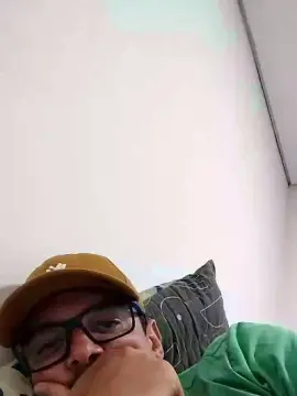 Cam4 Live Sex of Pittgarciaator