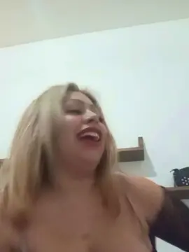 Cam4 Adult Video Chat of Solcii28