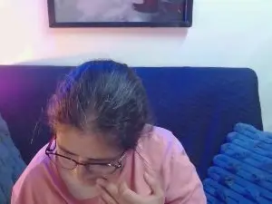 Cam4 Live Porn of Linda_banks_