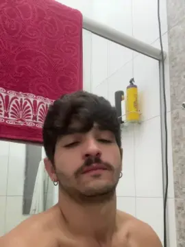 Cam4 Live Porn of Mauriciobueno20