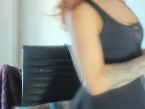 Cam4 Sex Chat of MissLilyMariaxo