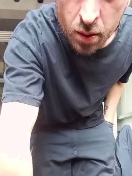 Cam4 Live Sex of HECTOrr1r1