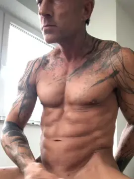 Cam4 Nude Webcam of MR_Poser69