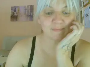 Cam4 Watch Live Sex Cams of irma2