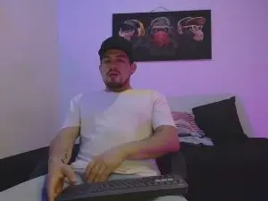 Cam4 Free Porn Cam of WilliamSteel01