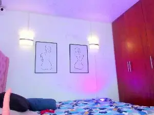 Cam4 Sex Cam of QueenLatina5