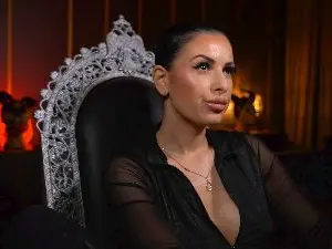 Cam4 Live Porn of KellyKent
