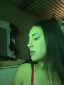 Cam4 Watch Live Sex Cams of Reyna444