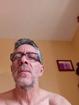 Cam4 Adult Video Chat of linaresjpr