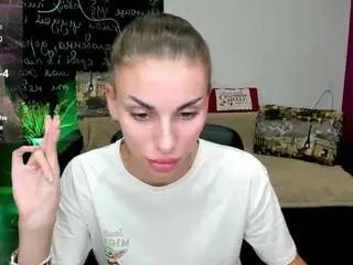 Camsoda Free Live Porn of emmigreen