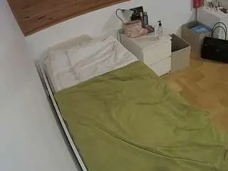 Camsoda Adult Webcams of voyeurcam-julmodels-greybed-1