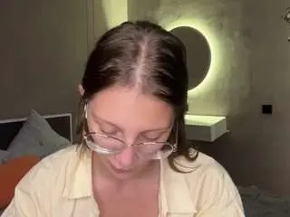 Camsoda Nude Webcam of ludiecraigen
